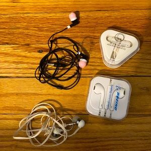 🎧 FREE+ headphones 🎧